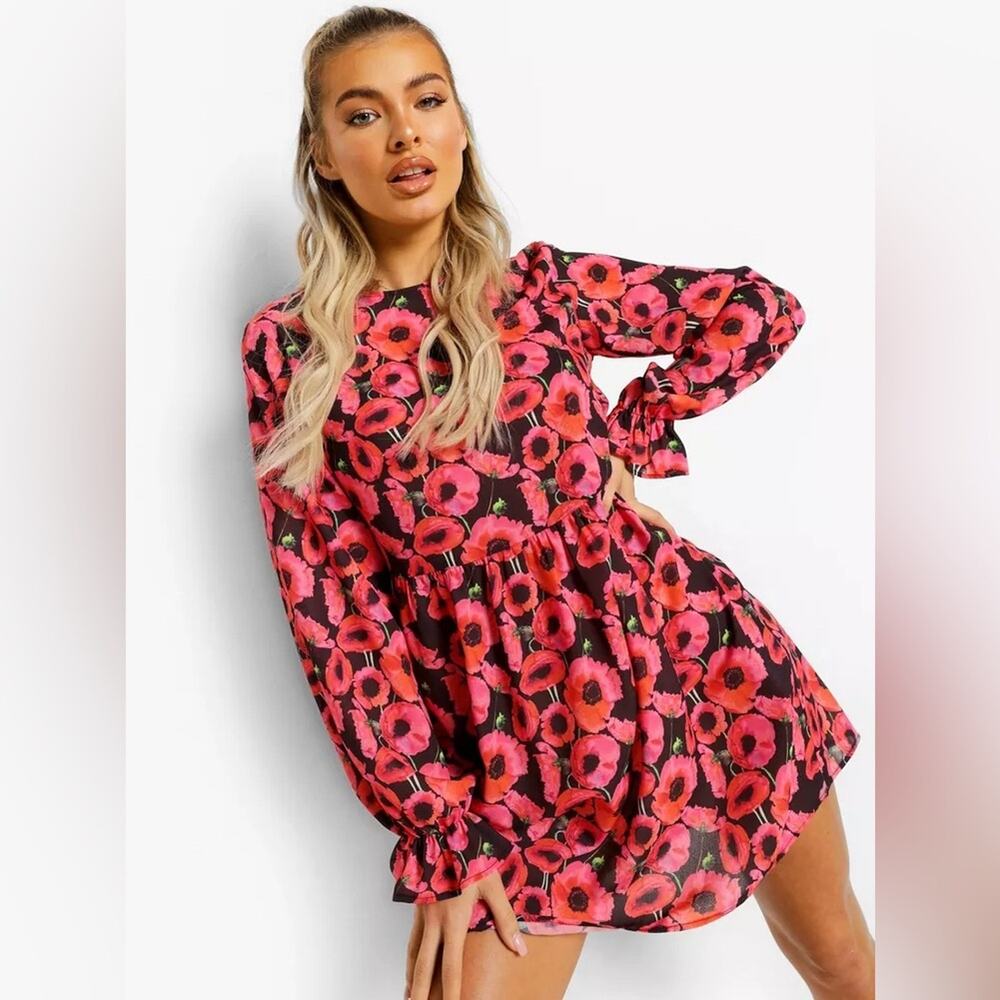 EUC Boohoo Hot Pink and Red Poppy Floral Long Sleeve Ruffle Cuff Dress Mini US 6